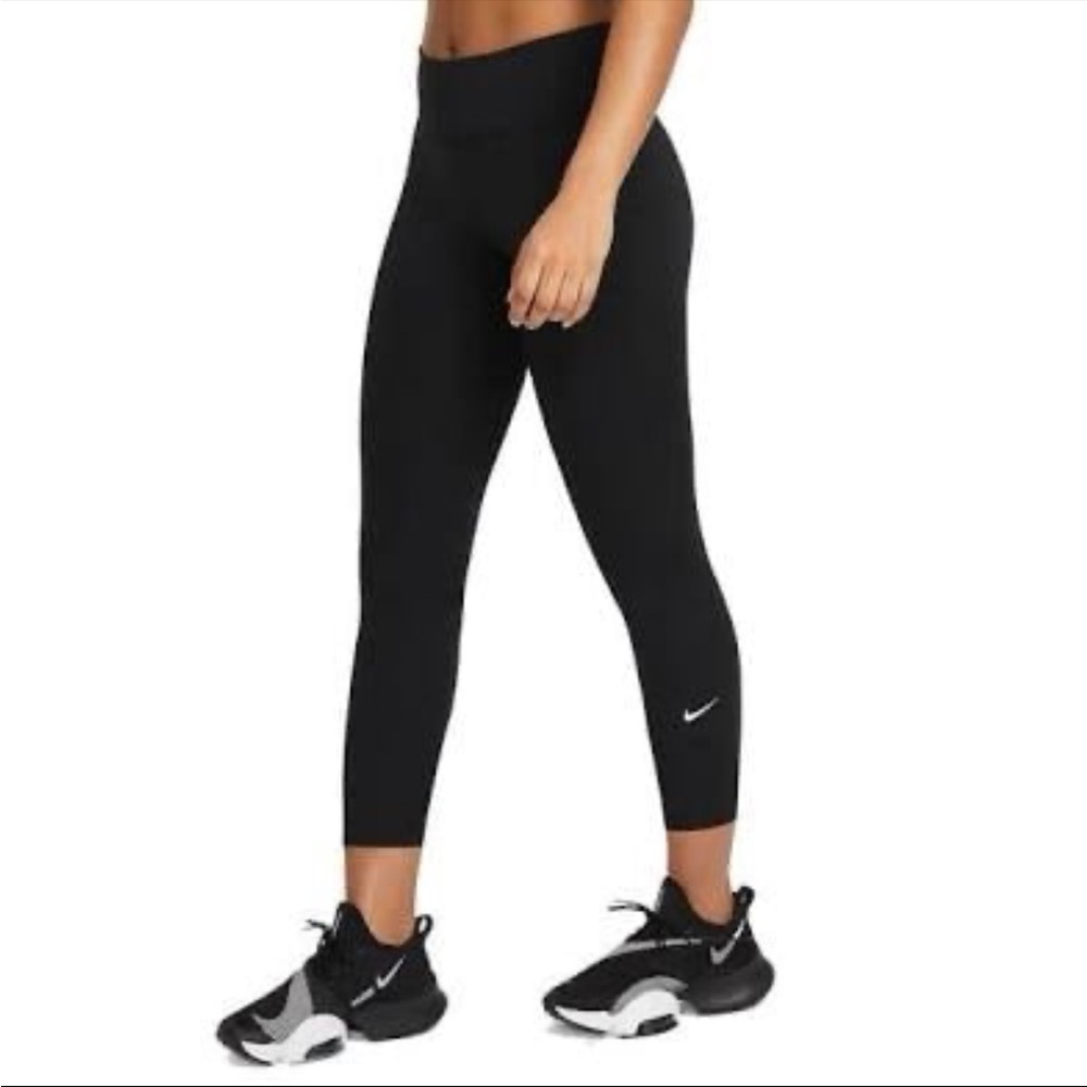 Nike Leggings Black Large w/ Logo Pocket